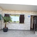 Poropat Apartment *